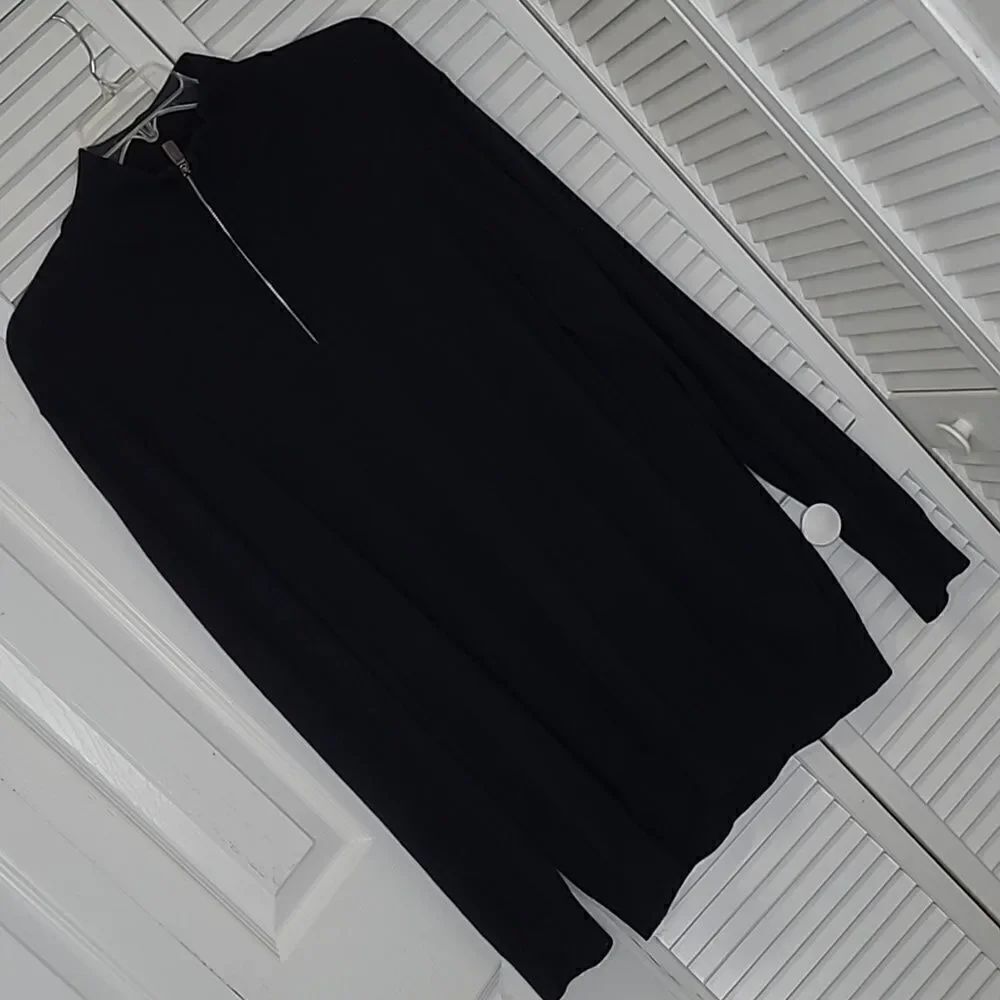 The Foundry Supply Co. long sleeved zip front sweater black